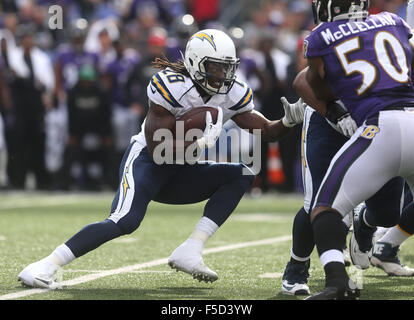 Baltimore, Maryland, USA. 1. November 2015. San Diego Chargers RB Melvin Gordon (28) im Kampf gegen die Baltimore Ravens M & T Bank Stadium in Baltimore, MD am 1. November 2015. Bildnachweis: Cal Sport Media/Alamy Live-Nachrichten Stockfoto