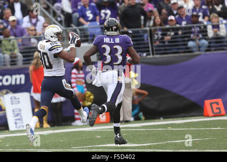 Baltimore, Maryland, USA. 1. November 2015. San Diego Chargers WR Malcom Floyd (80) Sprints in der Endzone für einen Touchdown gegen die Baltimore Ravens M & T Bank Stadium in Baltimore, MD am 1. November 2015. Bildnachweis: Cal Sport Media/Alamy Live-Nachrichten Stockfoto