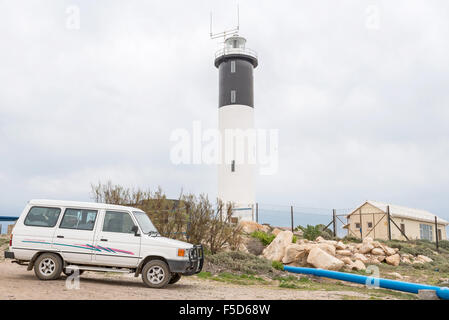 DOORNBAAI, Südafrika, 12. August 2015: der Leuchtturm am Doornbaai, einer Kleinstadt an der atlantischen Küste Südafrikas Stockfoto