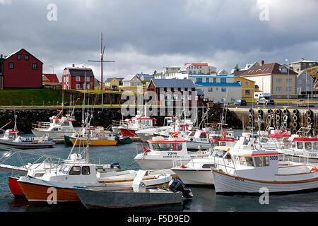 Boote, Stykkisholmur Hafen, Stykkisholmur, Island Stockfoto