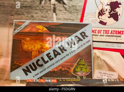 Los Alamos, New Mexico - nuklearen Kräftemessen auf dem Display auf der Los Alamos Historical Museum. Stockfoto