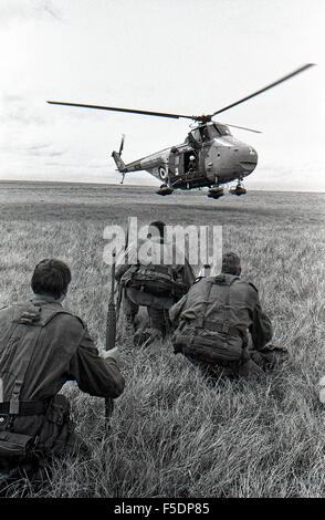 HMS Endurance Royal Marine Ablösung mit dem Westland Whirlwind-Helikopter in die Falklands1973 Stockfoto