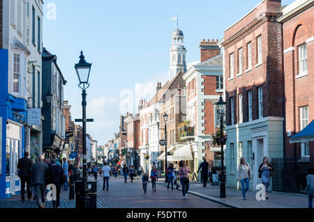 Rochester High Street, Rochester, Kent, England, Vereinigtes Königreich Stockfoto