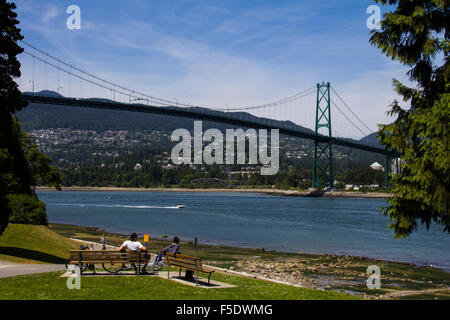 Lions Gate Bridge, angesehen vom Stanley Park, Vancouver, Britisch-Kolumbien, Kanada Stockfoto