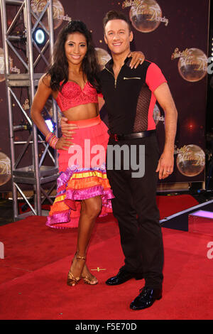 "Strictly Come Dancing 2015" TV-Serie starten in Elstree Studios Featuring: Karen Hauer, Kevin Clifton wo: Borehamwood, Großbritannien: 01 Sep 2015 Stockfoto