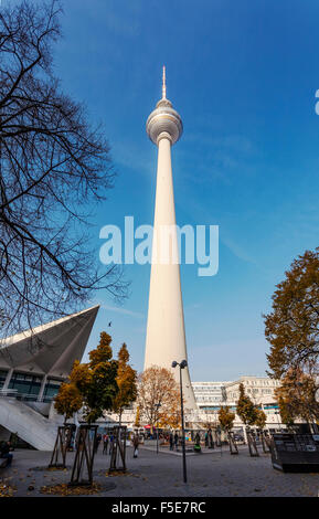 Fernsehturm Berlin Parken Fernsehturm Berlin Parken