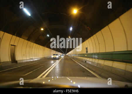 Der Mont-Blanc-Tunnel führt durch den höchsten Berg in den Alpen Stockfoto