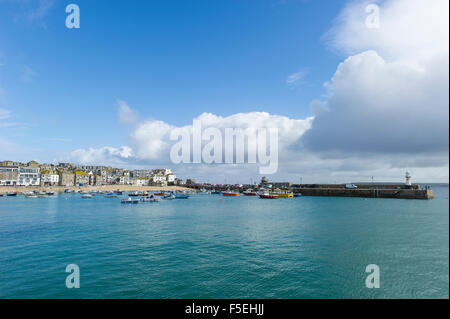 St Ives Hafen, Cornwall, UK Stockfoto