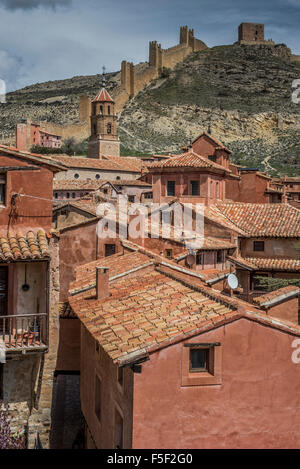 ALBARRACIN Dorf Geschichtsroute von mittelalterlichen und Mudejar-Stil. Teruel, Aragon, Spanien Stockfoto