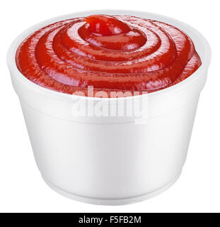 Tomaten-Ketchup in den weißen Plastikbecher. Datei enthält Beschneidungspfade. Stockfoto