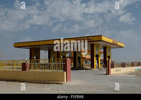 Rezan Öl Tankstelle in der Region Kurdistan im Nordirak Stockfoto