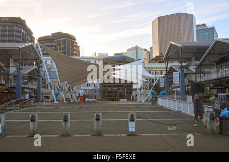 Gebäuden um Queens Wharf, Wellington, Nordinsel, Neuseeland Stockfoto