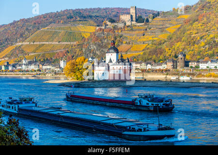 Burg Gutenfels, Burg Pfalzgrafenstein, Wein-Dorf Kaub, Rheingau, die UNESCO Welt Kulturerbe Oberes Mittelrheintal Stockfoto