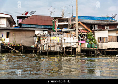 Elendsviertel in Thailand Stockfoto