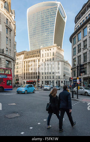 20 Fenchurch Street, von Architekt Rafael Viñoly, allgemein bekannt als das Walkie-Talkie. London, England, GB, UK. Stockfoto