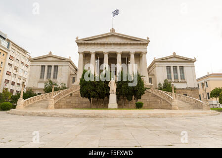 Die nationale Bibliothek von Greece.The neoklassische Gebäude Marmor befindet sich im Zentrum von Athen. 1887-1902 erbaut. Stockfoto