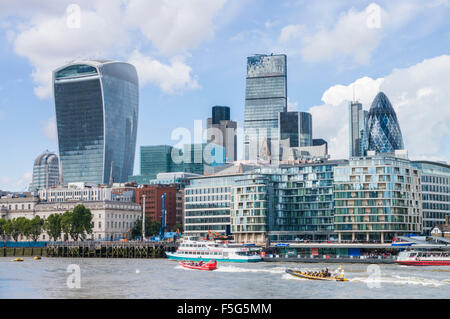 Der Londoner Skyline Finanzviertel Wolkenkratzer River Thames Stadt London UK GB EU Europas Stockfoto