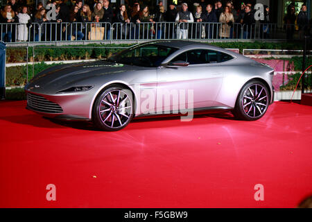 der Neue Aston Martin DB10 - Deutschlandpremiere des Neuen James Bond 007 Spielfilms "Spectre", Sony Center, Potsdamer Platz, 28 Stockfoto