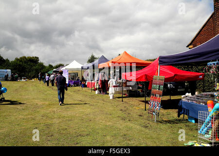 BARLOW, DERBYSHIRE, UK. 15 AUGUST. 2015. Morgen Eröffnung des Karnevals in der Nähe von Chesterfield Barlow in Derbyshire, England. Stockfoto