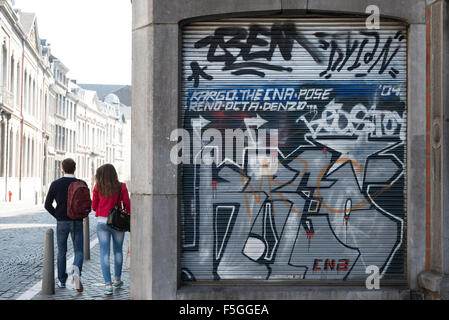 Lüttich, Belgien, beschmiert mit Jalousien graffiti Stockfoto