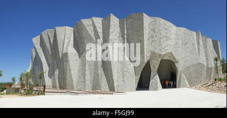 Außenansicht der Caverne du Pont d ' Arc, Vallon-Pont-d ' Arc, Rhône-Alpes, Frankreich Stockfoto