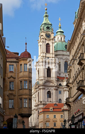 St. Nikolaus, Kleinseite (Malá Strana), Prag, Tschechische Republik Stockfoto