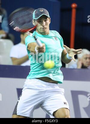 Paris, Frankreich BNP Paribas Master Tennis, Bercy. 3. November 2015. Dusan Lajovic (Serbien) © Aktion Plus Sport/Alamy Live-Nachrichten Stockfoto