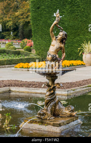 Brunnen, den italienischen Garten, Butchart Gardens, Brentwood Bay, Vancouver Island, British Columbia, Kanada Stockfoto