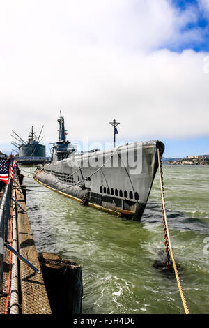 Die USS Pampanito, ein WW2 Balao-Klasse u-Boot gefesselt an Pier 45 am Fishermans Wharf in San Francisco CA Stockfoto