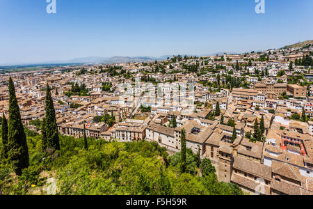 Ansicht des östlichen Teils des historischen Zentrum von Granada und das Viertel Albayzin, Provinz Granada, Andalusien, Spanien Stockfoto