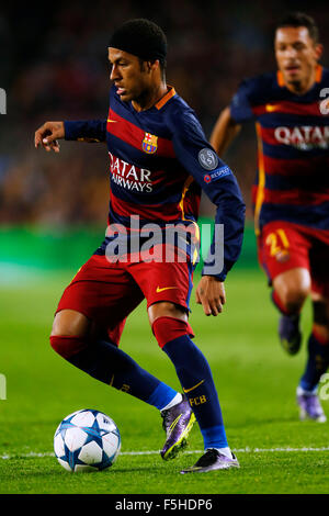 Barcelona, Spanien. © 4. November 2015. Neymar (Barcelona) Fußball: UEFA Champions League-Gruppe E Spiel zwischen FC Barcelona 3-0 FC Bate Borisov im Camp Nou in Barcelona, Spanien. Kredit: D. Nakashima/AFLO/Alamy Live-Nachrichten Stockfoto