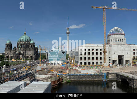 Berlin, Deutschland, Dom, Fernsehturm und Berliner Schloss Ã ¢ Â'¬ "Humboldt-Forum Stockfoto