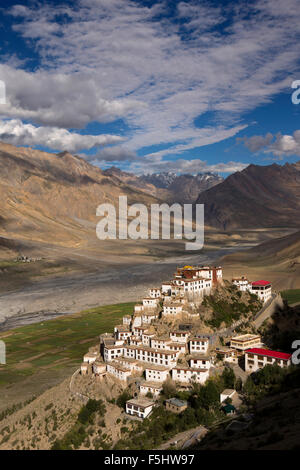 Indien, Himachal Pradesh, Spiti Valley, Schlüssel Kloster Hang buddhistischer Gompa im frühen Morgenlicht Stockfoto