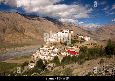 Indien, Himachal Pradesh, Spiti Valley, Schlüssel Kloster Hang buddhistischer Gompa im frühen Morgenlicht Stockfoto