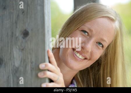 Exklusiv - Fotoshooting mit deutsche Snowboarderin Anke Karstens in Bad Endorf am 15. Juli 2015. Foto: Frank Mai Stockfoto