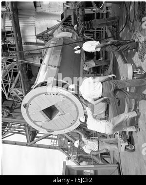 Dieses Bild zeigt einen Atlas-Raketentest, der die wichtigsten Momente in den Flugversuchen der Rakete zeigt. Die Atlas-Rakete war ein integraler Bestandteil sowohl der militärischen Verteidigungsstrategien als auch der frühen Weltraummissionen. Stockfoto