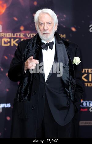 Berlin, Deutschland. 4. November 2015. Donald Sutherland Teilnahme an "The Hunger Games: Mockingjay, Teil 2: Weltpremiere im Cinestar Sony Center am 4. November 2015 in Berlin, Deutschland. / Picture Alliance © Dpa/Alamy Live-Nachrichten Stockfoto