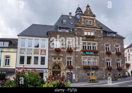 Altes Rathaus, Rathaus, 1906, historistischen Stil, Saarburg, Rheinland-Pfalz, Deutschland Stockfoto