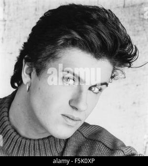 GEORGE MICHAEL Promotional Phopto der UK Popmusiker über 1984 Stockfoto