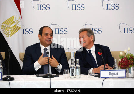 London, London, UK. 5. November 2015. Ägyptens Präsident Abdel Fattah al-Sisi trifft sich mit britischen Medien Führer am International Institute for Strategic Studies in London am 5. November 2015 © ägyptische Präsident Büro/APA Bilder/ZUMA Draht/Alamy Live News Stockfoto