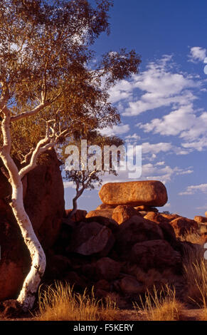 Devils Marbles Conservation Reserve (1802 ha) liegt 9 km südlich von Wauchope im Northern Territory, Australien Stockfoto