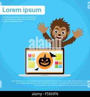 Laptop Computer Werwolf Halloween Monster Wildtier Wolf beängstigend Cartoon Charakter Lächeln Stock Vektor
