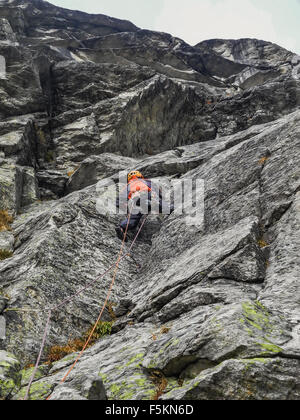 Italien Piemont Val Formazza, langer Weg "Viaggio ein Vukovar" Klettern Stockfoto