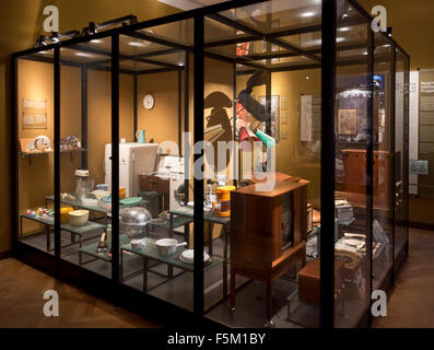 Nach dem Krieg (2. Weltkrieg) und 50er 60er Jahre Hausrat an die dänische National Museum (Nationalmuseet), Kopenhagen, Dänemark. Stockfoto