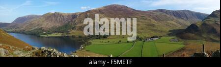 Buttermere Panorama von Heuhaufen, Lake District Stockfoto