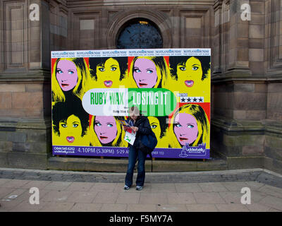 Edinburgh, Schottland. 17. August 2011. Plakate für Komiker Ruby Wax in der Usher Hall, während die jährliche Edinburgh Fringe Festival. © Ruaridh Stewart/ZUMAPRESS.com/Alamy Live-Nachrichten Stockfoto