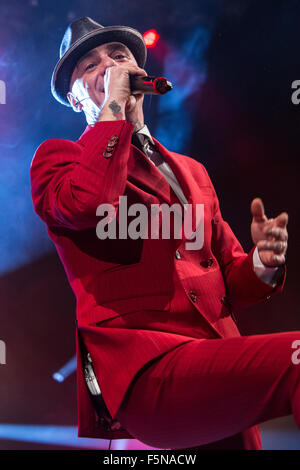 Fontaneto d'Agogna Italien. Die italienischen Rapper und Pop-Sängerin führt Alessandro Aleotti besser bekannt als J-AX auf der Bühne live Phänomen während der "Il Bello Di Essere Brutti Tour" Stockfoto