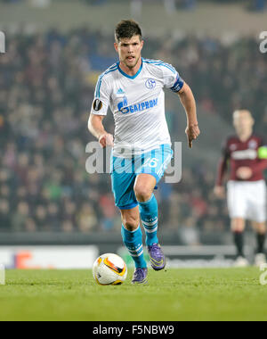 Prag, Tschechische Republik. 5. November 2015. Klaas-Jan Huntelaar von Schalke in der Europa League Gruppe K-Fußballspiel zwischen Sparta Prag und FC Schalke 04 im Letná-Stadion in Prag, Tschechische Republik, 5. November 2015. Foto: Thomas Eisenhuth/Dpa/Alamy Live News Stockfoto