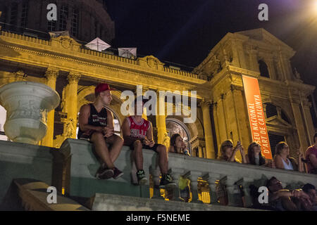 Schloss von Montjuic. Barcelona Palau Nacional, beleuchtet, beleuchtet für Montjuic Magic Fountain, Barcelona, Katalonien, Spanien, Stockfoto