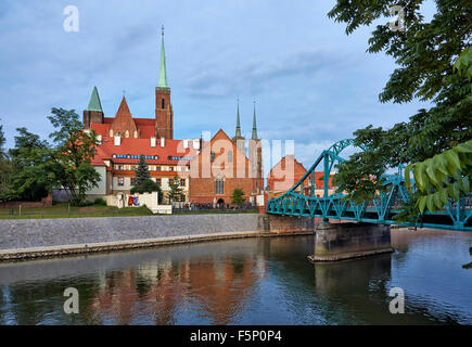 Tumski Brücke, Altstadt und Sand Island in Wroclaw/Breslau mit Dominsel oder Ostrow Tumski, Polen, Europa Stockfoto